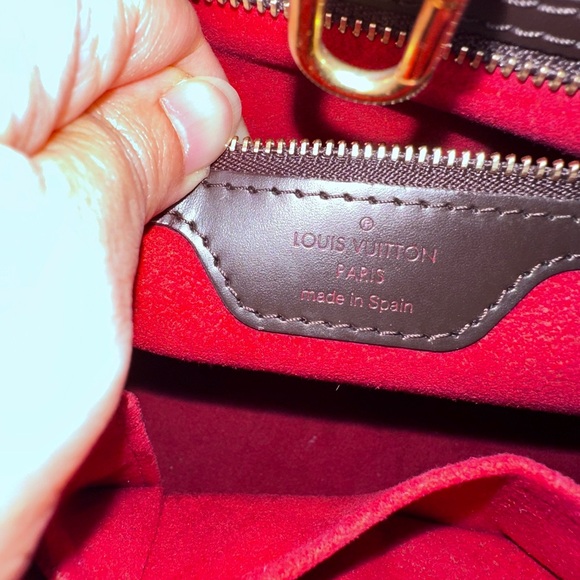 Louis Vuitton Damier Tote Bag - Picture 7 of 14